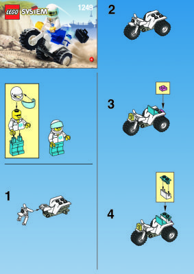 1249 - PARAMEDIC ON MOTORCYCLE