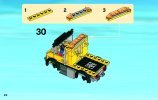 Instrucciones de Construcción - LEGO - 3677 - Red Cargo Train: Page 24