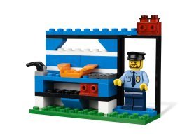 4636 - Police Building Set