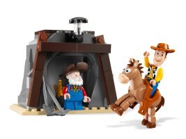 7594 - Woody's Roundup!