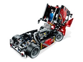 8041 - Race Truck