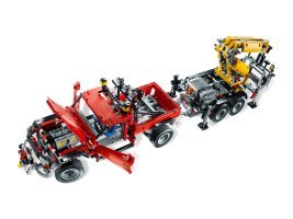 8258 - Crane Truck