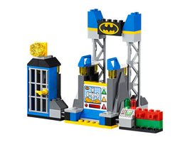 10753 - The Joker™ Batcave Attack