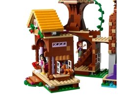 41122 - Adventure Camp Tree House