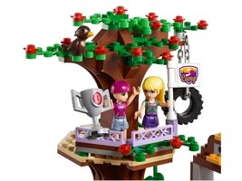 41122 - Adventure Camp Tree House