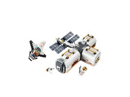 60227 - Lunar Space Station