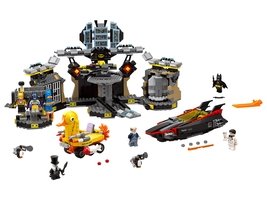 70909 - Batcave Break-in