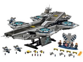 76042 - The SHIELD Helicarrier